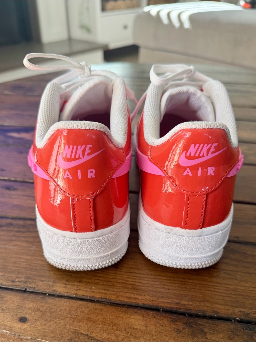 Nike Air Force 1 Low “Valentine’s Day 2023” - Picture 5 of 6